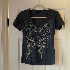 Brad Butter Women’s Gray Graphic V-Neck Tee